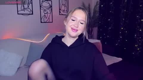 Snapshot of anfisalorns chatting on 12.03.25 Anfisa online show from 12.03.25