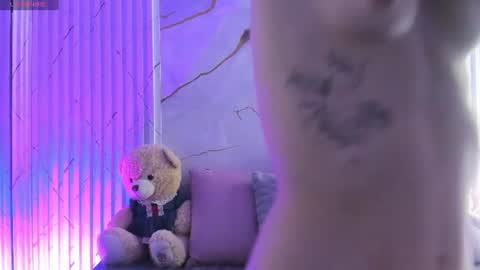 angeel_tay online show from 06.10.26