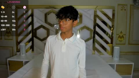 Snapshot of angel__sweet18 chatting on 01.27.25 online show from 01.27.25