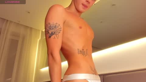 angel_andreww online show from 12.26.24