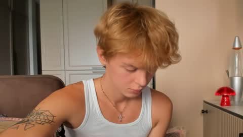 angel_andreww online show from 06.16.26