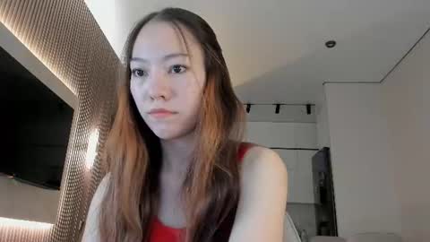 Luluu Chu  online show from 07.19.26