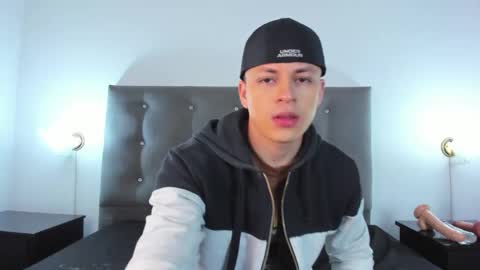 Snapshot of angel_cuervo chatting on 12.23.24 Angel Cuervo online show from 12.23.24