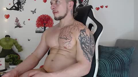 Angel Curl online show from 09.16.25