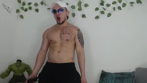 Snapshot of angel_curl chatting on 01.09.26 Angel Curl online show from 01.09.26