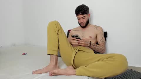 Angel Damons online show from 03.10.25