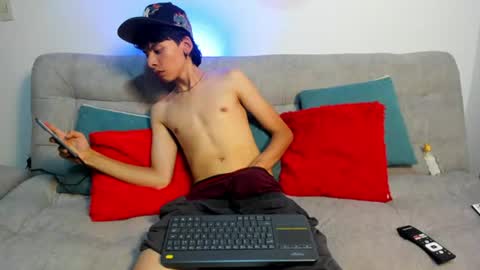 angel_dustt1 online show from 06.30.26