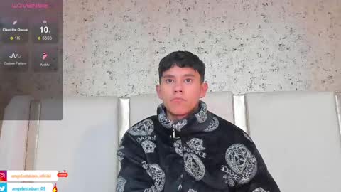 Snapshot of angel_esteban_fx chatting on 02.15.25 ngel Esteban online show from 02.15.25