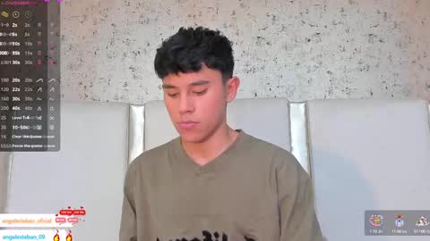 Snapshot of angel_esteban_fx chatting on 02.23.25 ngel Esteban online show from 02.23.25