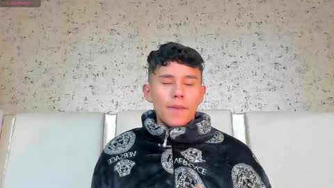 Snapshot of angel_esteban_fx chatting on 03.08.25 ngel Esteban online show from 03.08.25