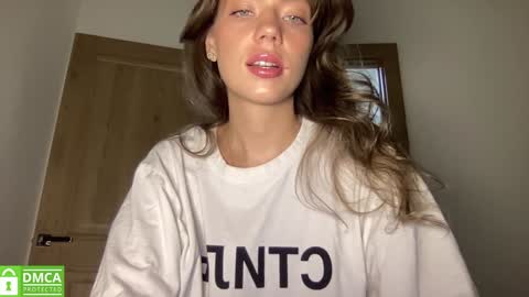 Snapshot of angel_from_sky chatting on 01.18.26 Greetings Jess online show from 01.18.26