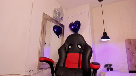 Snapshot of angel_hardy_dl chatting on 02.03.25 angel hardy online show from 02.03.25