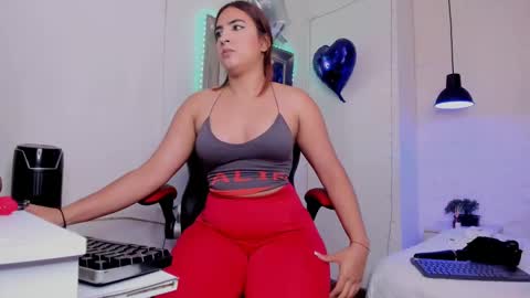 Snapshot of angel_hardy_dl chatting on 02.12.25 angel hardy online show from 02.12.25