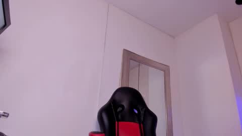 Snapshot of angel_hardy_dl chatting on 09.19.25 angel hardy online show from 09.19.25