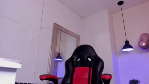 Snapshot of angel_hardy_dl chatting on 09.25.25 angel hardy online show from 09.25.25