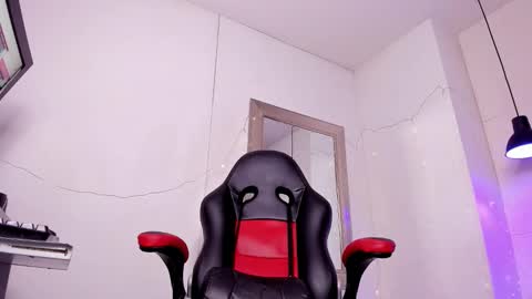 Snapshot of angel_hardy_dl chatting on 11.07.25 angel hardy online show from 11.07.25