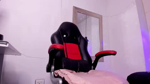 Snapshot of angel_hardy_dl chatting on 11.24.25 angel hardy online show from 11.24.25