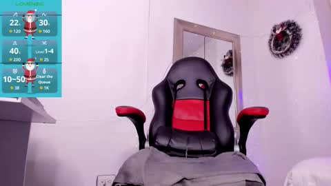 Snapshot of angel_hardy_dl chatting on 11.30.25 angel hardy online show from 11.30.25