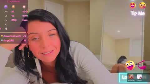 Snapshot of angel_ique chatting on 03.07.26 angel_ique online show from 03.07.26