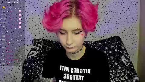 Snapshot of angel_julles chatting on 02.06.26 Angel Dust online show from 02.06.26