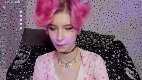 Snapshot of angel_julles chatting on 02.20.26 Angel Dust online show from 02.20.26