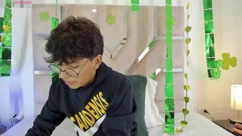 Angel online show from 03.12.26