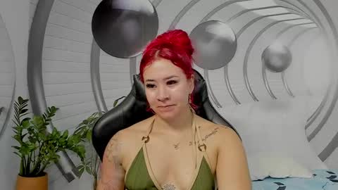 Snapshot of angel_martins chatting on 12.21.24 Angel online show from 12.21.24