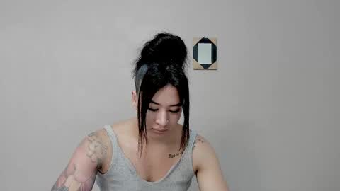 Snapshot of angel_martins chatting on 10.09.25 Angel online show from 10.09.25