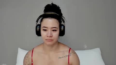 Snapshot of angel_martins chatting on 12.14.25 Angel online show from 12.14.25