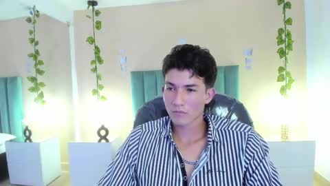 Snapshot of angel_of_sinn chatting on 04.10.26 angel_of_sinn online show from 04.10.26