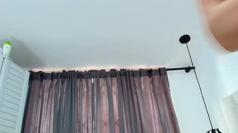 Snapshot of angel_perverted1 chatting on 10.23.25 Nicolle online show from 10.23.25