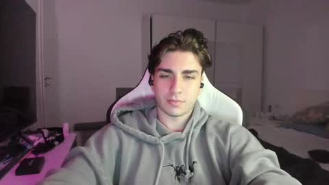 Snapshot of angel_salvatore333 chatting on 11.14.25 Angel online show from 11.14.25