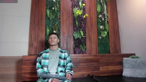 Snapshot of angel_silva_ chatting on 04.07.26 Angel online show from 04.07.26