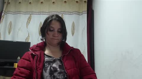 Snapshot of angel_sw chatting on 09.23.25 angel online show from 09.23.25