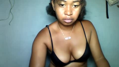 angela0112 online show from 02.04.25