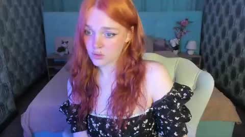 Snapshot of angela_flowers chatting on 07.04.26 Angela online show from 07.04.26