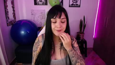 Angela online show from 04.30.26