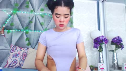 Snapshot of angela_lovee1 chatting on 01.21.25 Angela online show from 01.21.25