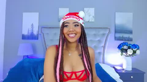 Snapshot of angela_robert chatting on 12.03.25 Angela Roberts online show from 12.03.25