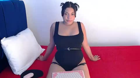 Snapshot of angela_santana_ chatting on 02.27.25 Angela online show from 02.27.25