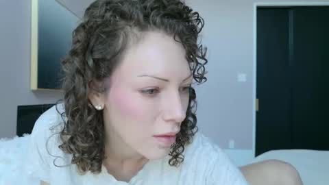 angelbabyphoebe online show from 04.24.26