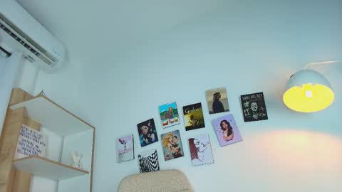 Snapshot of angelbae_ chatting on 10.11.25 AngelBae  online show from 10.11.25