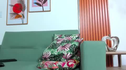 Angel Bennet online show from 12.27.24