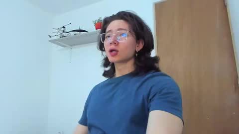 Angel Bennet online show from 02.15.25