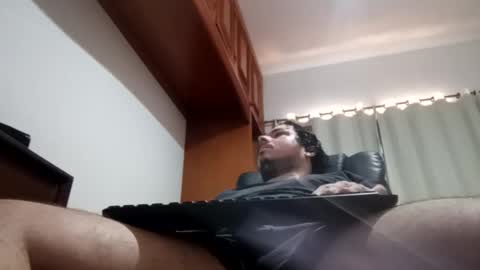 Snapshot of angelbuttslut chatting on 02.09.25 angelbuttslut online show from 02.09.25