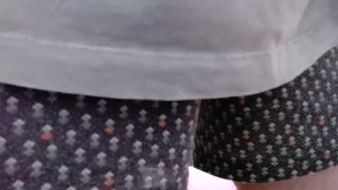 Snapshot of angelbuttslut chatting on 10.10.25 angelbuttslut online show from 10.10.25