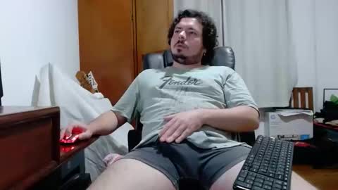 Snapshot of angelbuttslut chatting on 02.15.26 angelbuttslut online show from 02.15.26