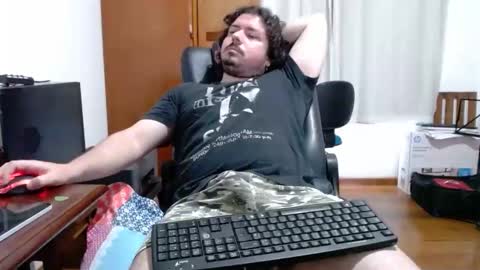 Snapshot of angelbuttslut chatting on 04.08.26 angelbuttslut online show from 04.08.26