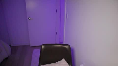 Snapshot of angelcookie chatting on 11.18.25 angelcookie online show from 11.18.25