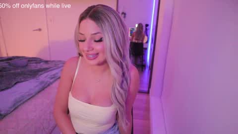 Snapshot of angelcookie chatting on 01.14.26 angelcookie online show from 01.14.26